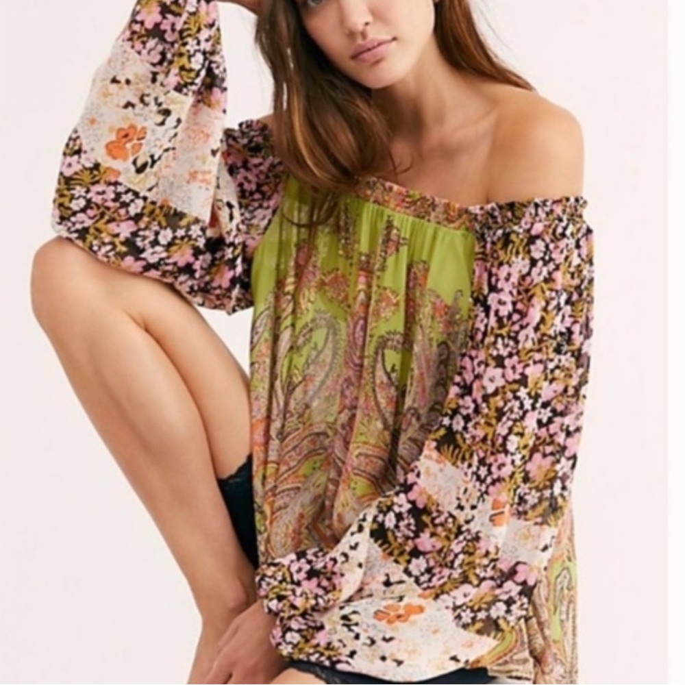 Free People-Roaming Around Floral Paisley Off the Shoulder Blouse (S)‼️NWOT‼️